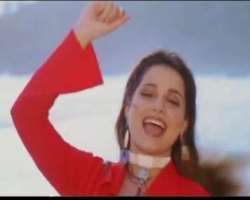 The actress also appeared in the music video of the song 